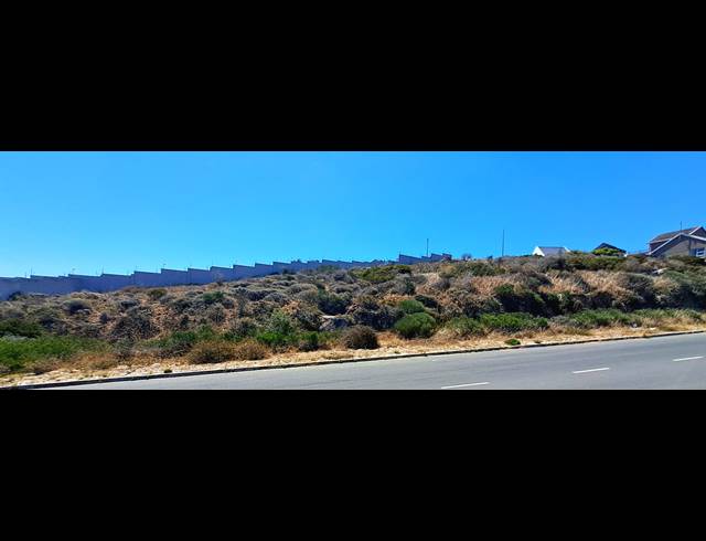 980M² VACANT LAND FOR SALE IN SALDANHA HEIGHTS